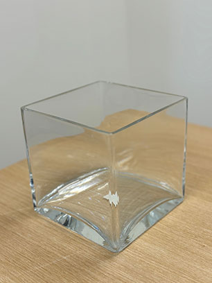 square vase